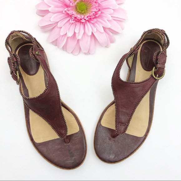 Frye Shoes - Frye Mary Metal Beads Leather T-Srap Sandals